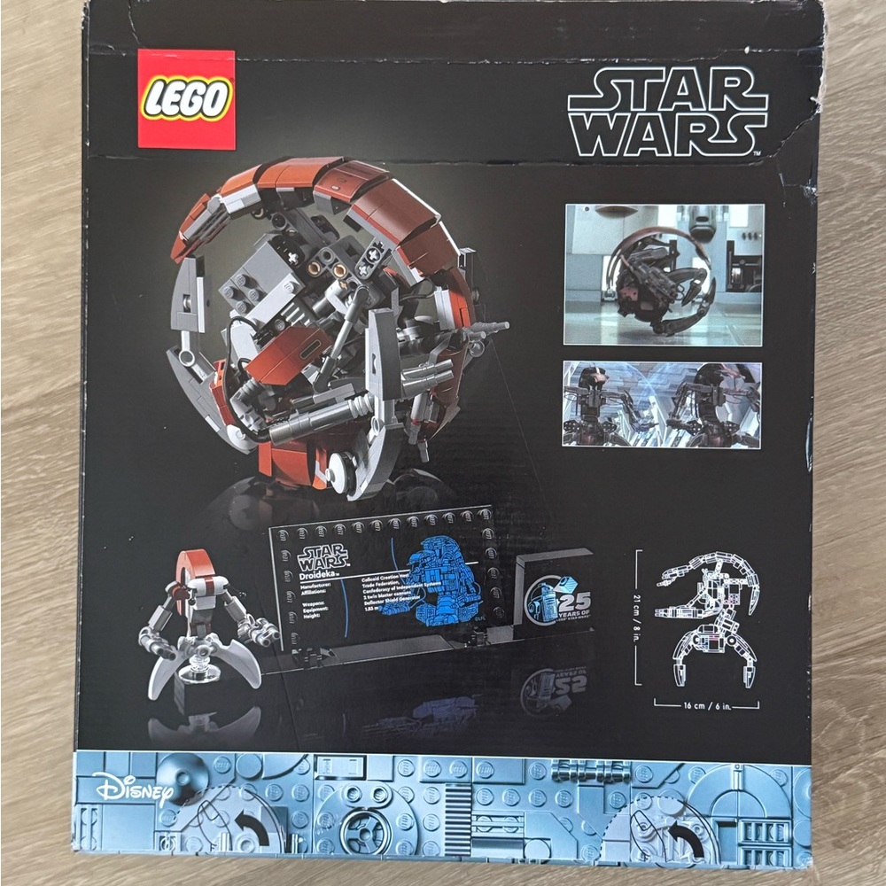 LEGO Star Wars Droideka Build and Display Set 75381 - Picture 2 of 8